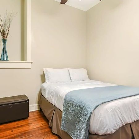 E Bay St Loft By City Market And River Street Savannah Exterior foto